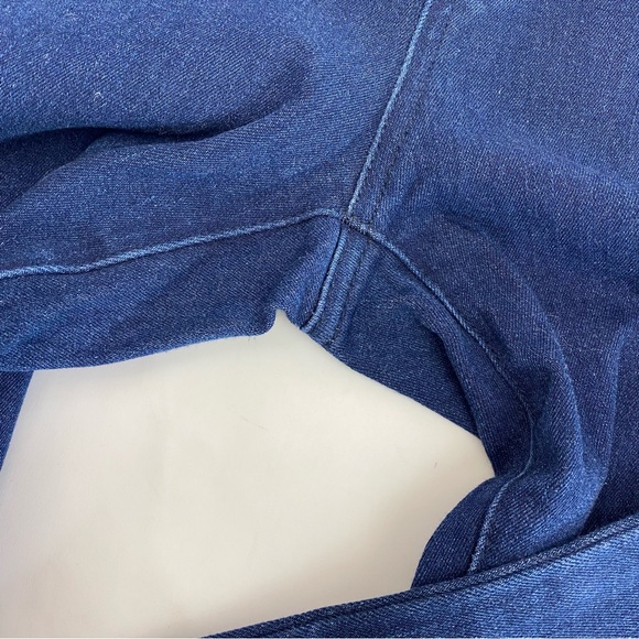 Betabrand Straight Leg Four Pocket Yoga Denim Pull On Jeans: Dark Indigo Blue - Picture 11 of 13